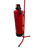 Designständer mit Fahne für einen Feuerlöscher