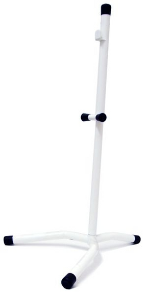 Designständer für einen Feuerlöscher weiß