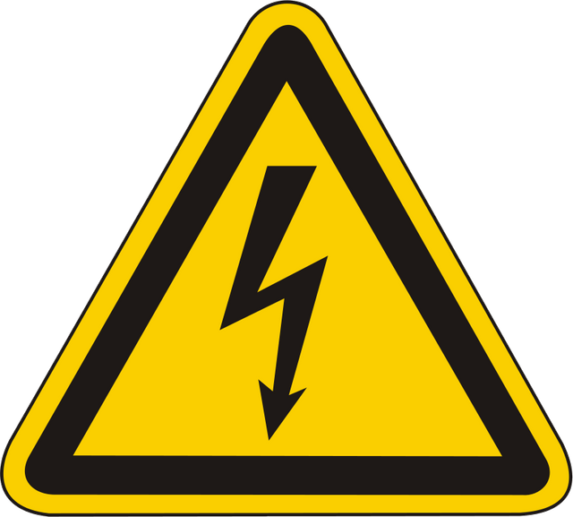 Warnschild Warnung vor gefährlicher elektrischer Spannung