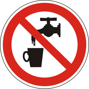 Verbotsschild Kein Trinkwasser